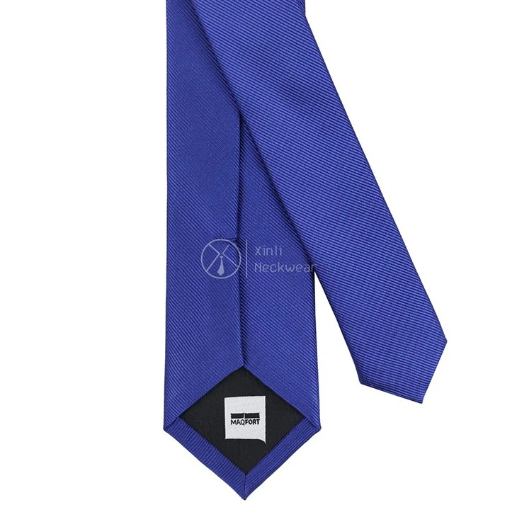 Slim Polka Dot Tie